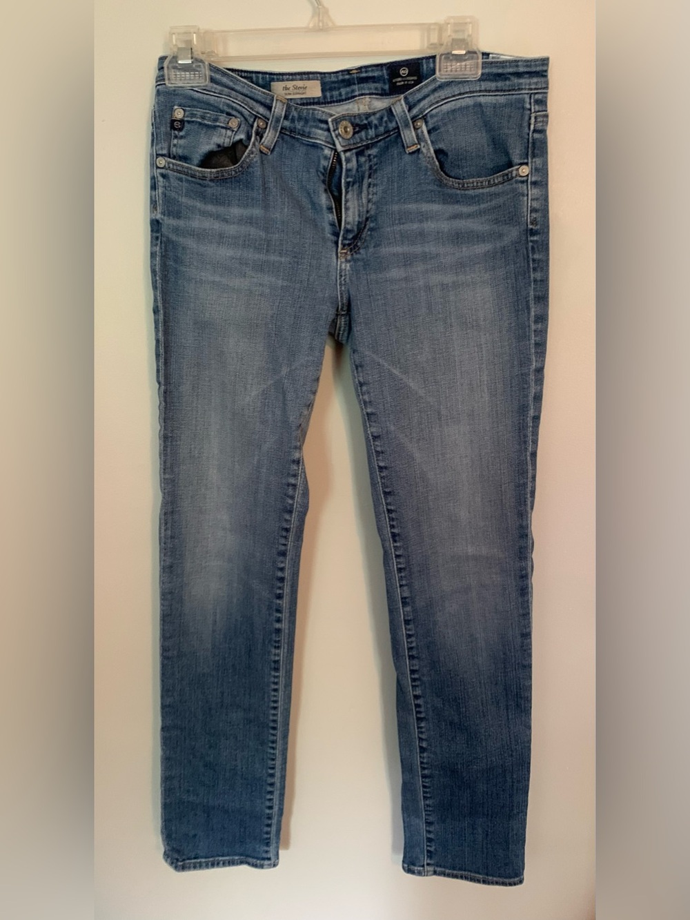 AG Adriano Goldschmied The Stevie Slim Straight Jeans size 30R